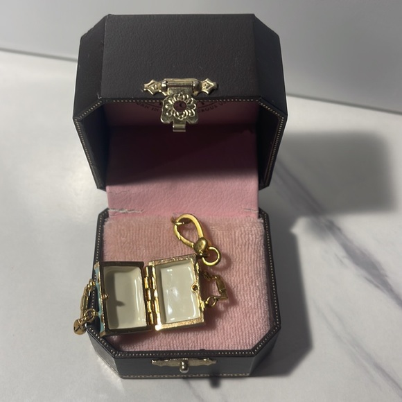 Juicy couture suitcase charm - Picture 3 of 4